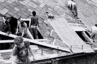 Spravu veci verejnych preberaju obcania