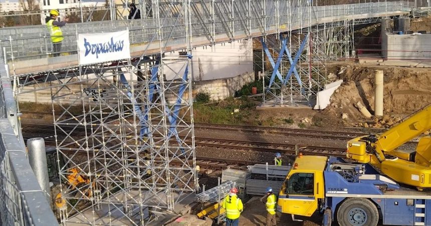 Stary most zburali za rekordny cas novy postavia do juna