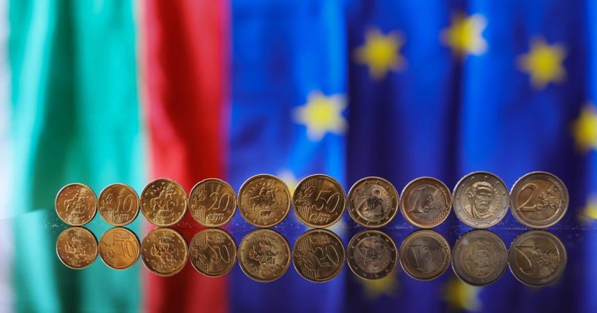 Bulharsko sa luci s levom a vita euro
