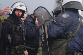 Gecko Na Krete doslo k stretom medzi policiou a protestujucimi farmarmi