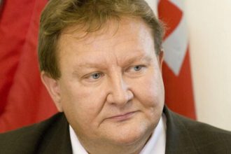 Hlavneho kontrolora zupy volili tajne kandidatov bola vyse dvadsat