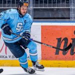 Hokejista Roman Kukumberg po havarii v umelom spanku