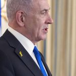 Izrael Netanjahu poziadal prezidenta Herzoga o milost