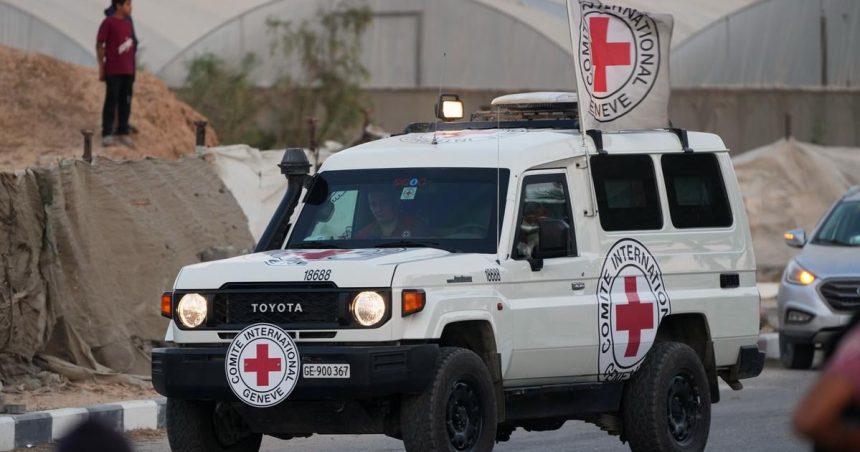 Izraelska armada prevzala nespecifikovane nalezy od Cerveneho kriza