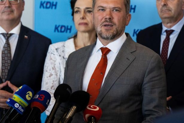 KDH kritizuje vplyv konsolidacnych opatreni na strednu triedu navrhuje zmeny