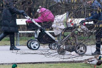 Od roku 2026 sa nebudu rodicom znizovat dochodky