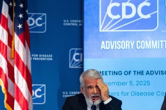 Poradna komisia navrhla zrusit odporucanie o ockovani proti hepatitide B