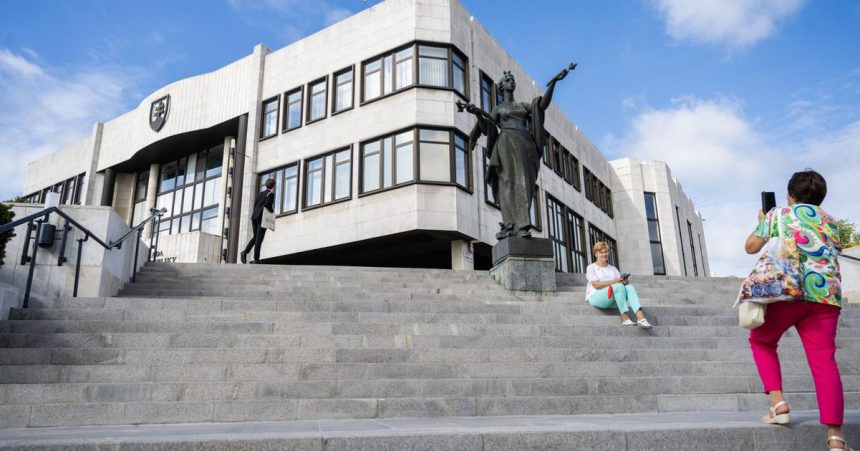 Poslanci prijali v tomto roku 113 zakonov 21 v zrychlenom rezime