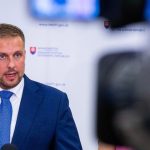 Slovensko ma kriticky nizky pocet zdravotnikov ministerstvo navrhuje opatrenia