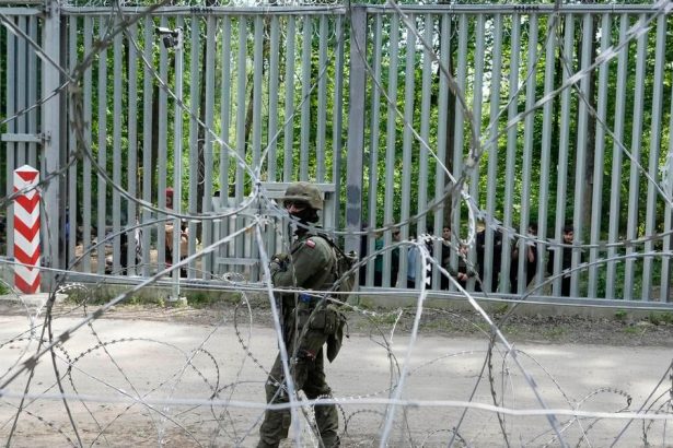Z Bieloruska do Polska preslo v noci cez podzemny tunel vyse 180 ludi