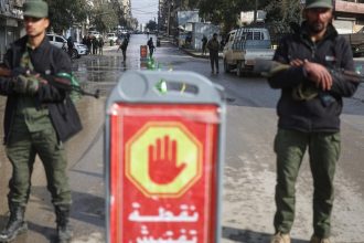 Aleppo Podla Kurdov armada stale neovlada stvrt Sajch Maksud