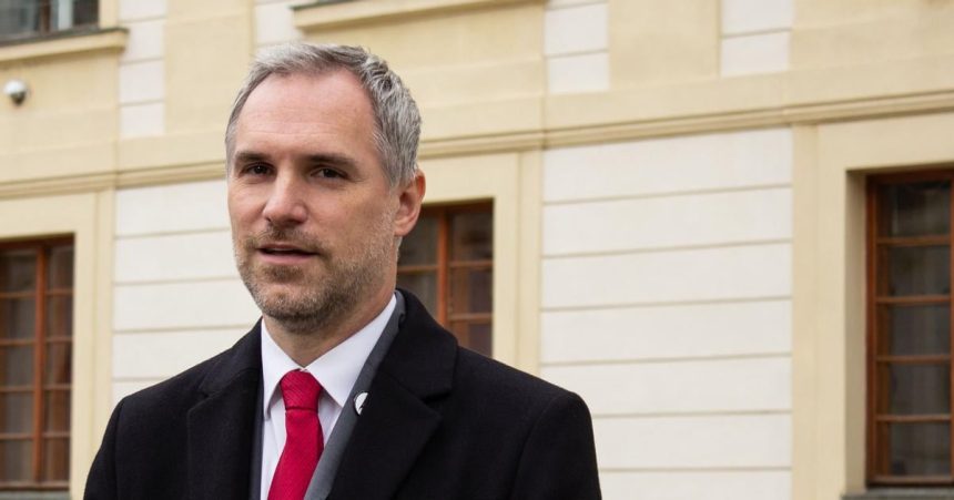 Ceska opozicia vo vyhlaseni podporila Gronansko tvrdi ze nahradza necinnu vladu