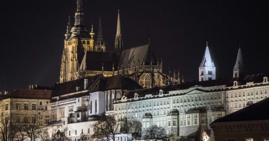 Cesky HDP vlani vzrastol o dva a pol percenta