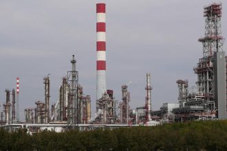 Chorvatsko JANAF je pripraveny obnovit dodavky ropy do Srbska