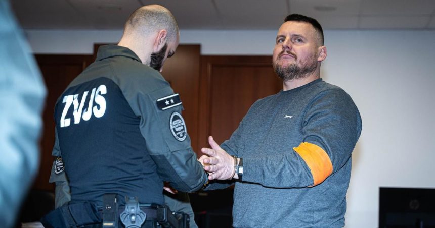 Daniel Bombic Proces sa zacal pozrite si fotografie