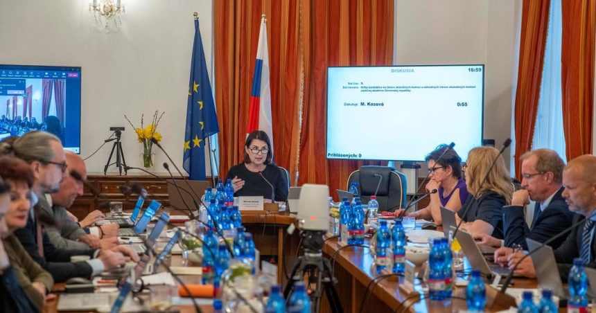 Disciplinarne navrhy na sudcov bude Sudna rada podavat od januara