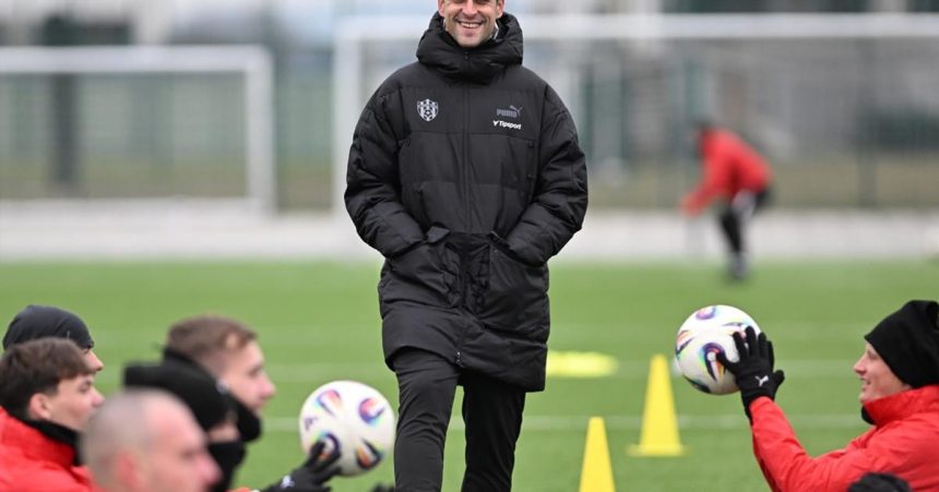 Experiment alebo genialny tah Neznamy kouc prichadza do Trnavy