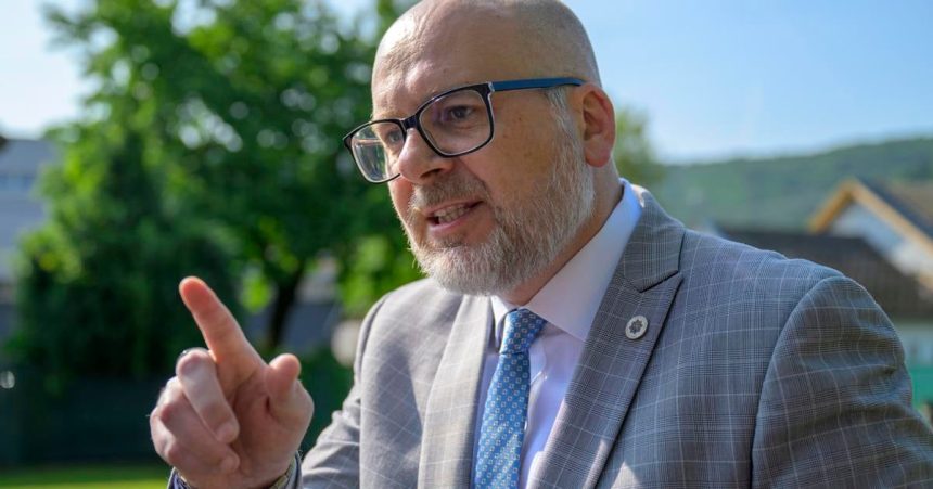 Institut samospravy zacal poskytovat pomoc mestam a obciam