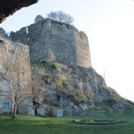 Jedli morske ustrice a na dvore hrali kocky Neprebadan ruina skryva prekvapive pribehy