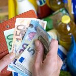 Maloobchodne trzby v eurozone v novembri stupli o 23 percenta