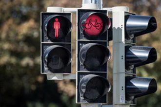 Na viacerych bratislavskych krizovatkach nefunguju semafory