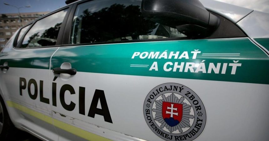 Policajne hliadky prenasledovali auto s hladanym muzom