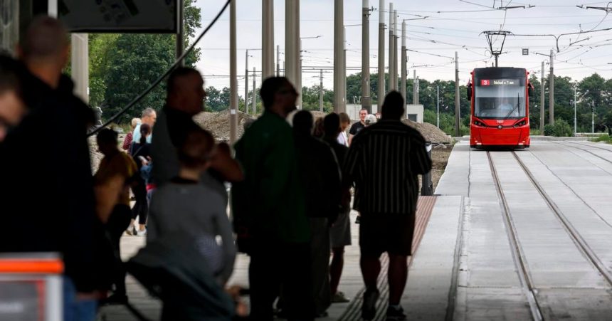 Pristresky okolo trate v Petrzalke budu do konca februara