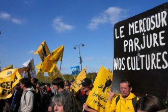 Protestujuci farmari budu blokovat centrum Pariza