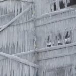 Sutovsky vodopad ma silnu konkurenciu v meste vznikla ladova atrakcia