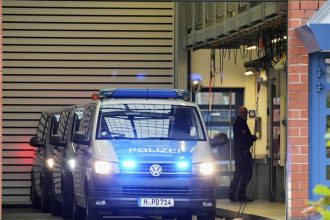 Americanov odsudili v Nemecku na takmer tri roky vazenia za spionaz pre Cinu