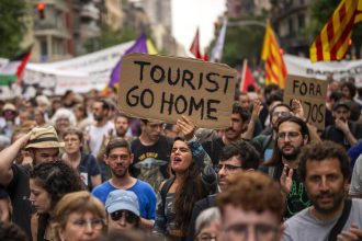 Barcelona bojuje proti nadmernemu turizmu od aprila zdvojnasobi dan pre turistov