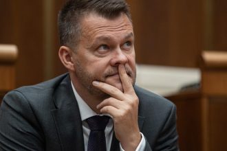 Hlasovanie o Migalovi je podla opozicie hanbou nema ani podporu svojich