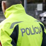 Hnutie Slovensko kritizuje vladu za pokles miezd policajtov a hasicov