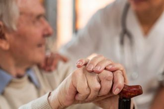 KDH Naumietnenie v socialnych zariadeniach caka takmer 9 000 seniorov