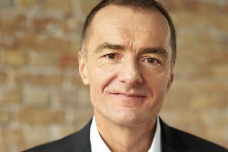 Lacnejsie hypoteky Najprv by vlada musela ziskat doveru investorov rozhovor