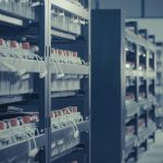 Miliony od statu pravdepodobne dosli Firma nevyplaca zamestnancom kteri si beru veci do vlastnych ruk