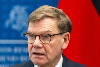 NEMECKO BERLIN vyzyva Peking na opatrnost pri vyvoji zbrani