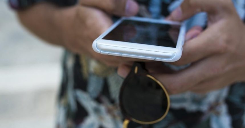 Obetou podvodu sa stal muz ktory mal pribuznemu pomoc odblokovat ucet