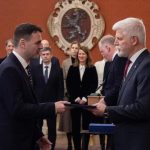 Od hajlovania k vaznemu politickemu konfliktu v Cesku