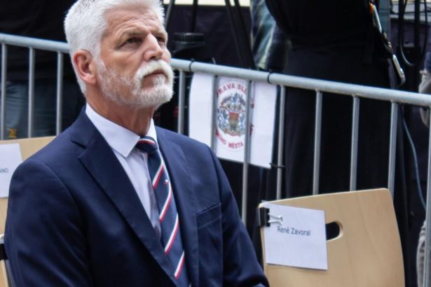 Pavel pojde buduci tyzden na policiu aby podal vysvetlenie k spravam od Macinku