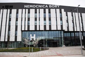 Penta upozornuje na nizsie marze sukromnych nemocnic