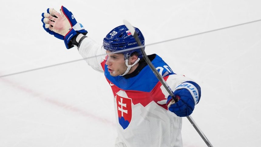 Slafkovsky vies Dvorsky a Gernat v TOP 10 Kanadske bodovanie na ZOH 2026