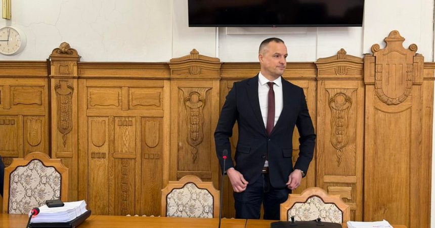 Zacal sa proces s Ficovym poradcom Lindtnerom Hovoril o cinskom prekliat a diskreditacii