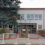 deviatak poas vyuovania zapalil spoluiake vlasy pripad vyetruje policia