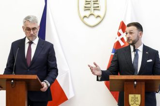slovensko sa pri reforme verejnej spravy inspiruje strediskovymi obcami ako je to v ceskej republike
