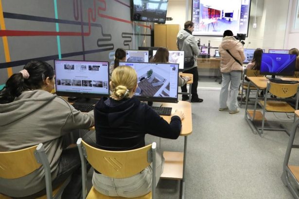 zakladne skoly maju posledne hodiny na odoslanie e prihlasok rodicom prisli zmatuce e maily
