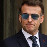 zdroj afp vo francuzsku odhalili klamlivu kampan spajajucu macrona a epsteina