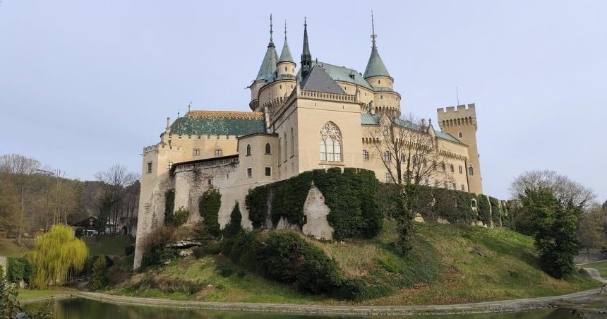 Bojnicky zamok caka obnova za miliony investicia ma prinies novinky a zvysit navstevnost