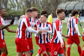 Divocina v stvrtej lige utadok zeleznymi tycami policajny zasah a krcma na ruby