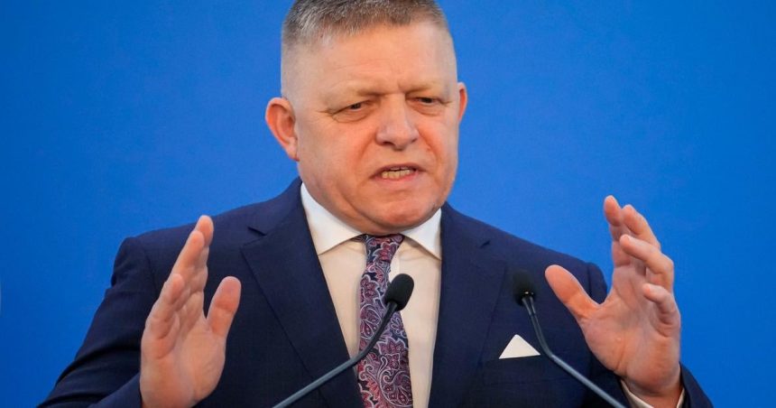 Ficovi po nedelnch diskusich prekaj u aj prieskumy verejnej mienky bol by za ich zruenie